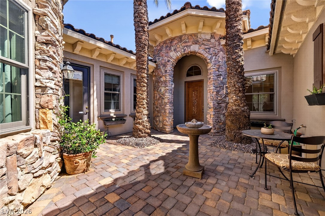 45 Avenida Sorrento