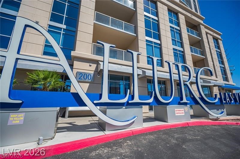 200 West Sahara Avenue 3012