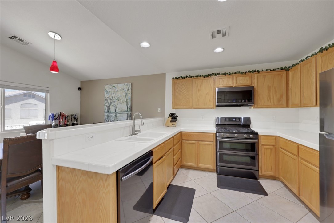 7131 Hedgemaple Court