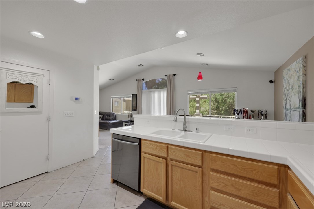 7131 Hedgemaple Court