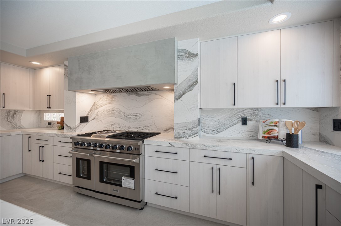 4139 Abernethy Forest Place