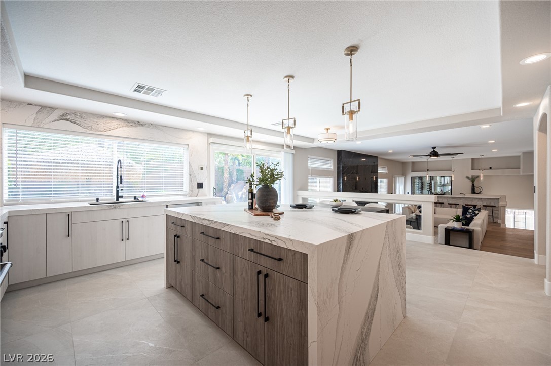 4139 Abernethy Forest Place