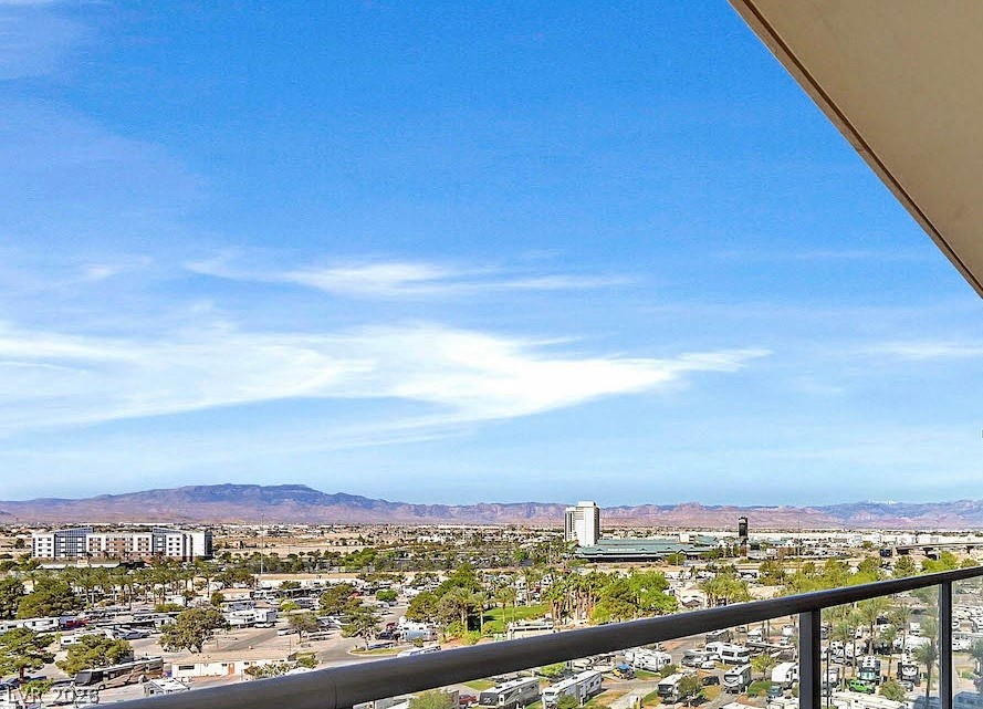 8255 Las Vegas Boulevard 908