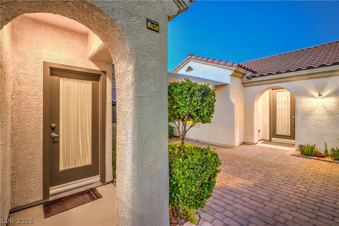2148 Shadow Canyon Drive