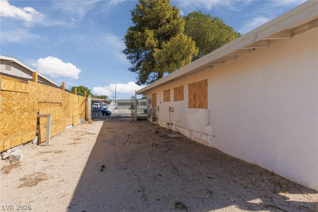3505 Navajo Way