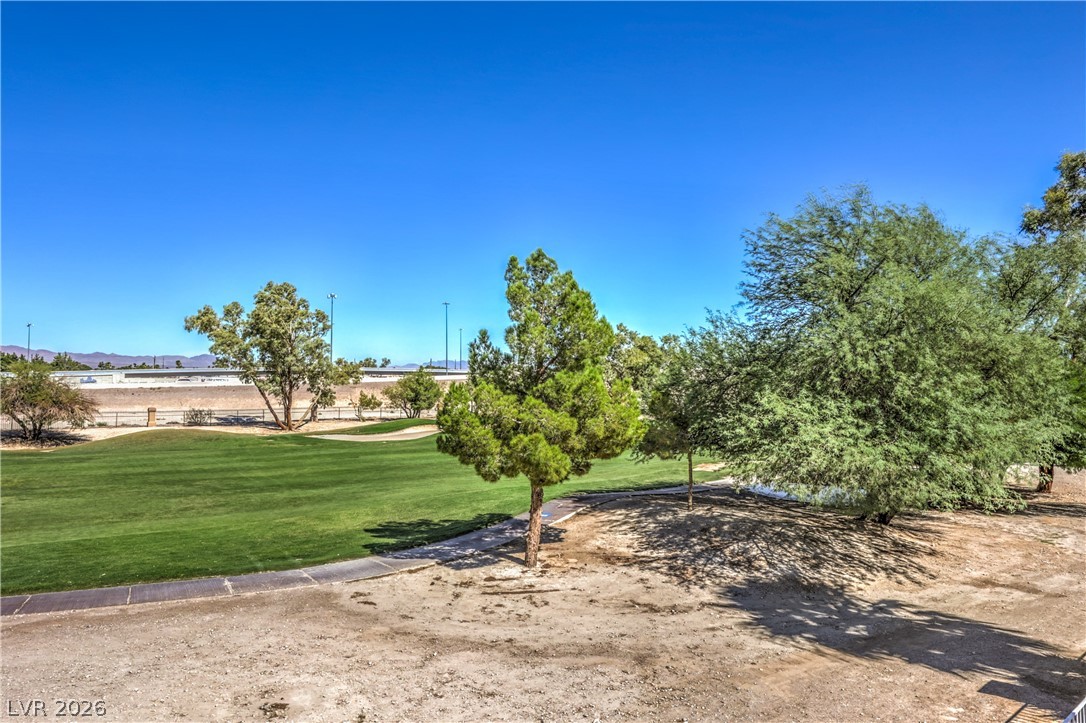 5152 Forest Oaks Drive