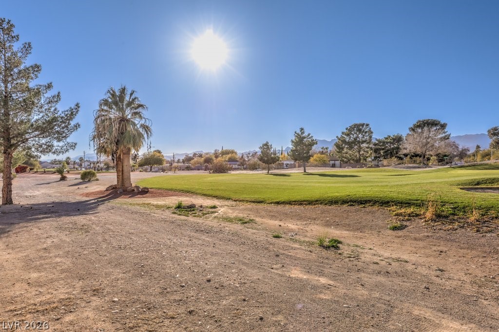 5152 Forest Oaks Drive