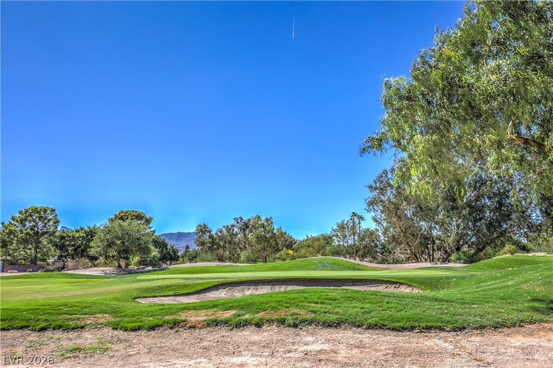 5152 Forest Oaks Drive