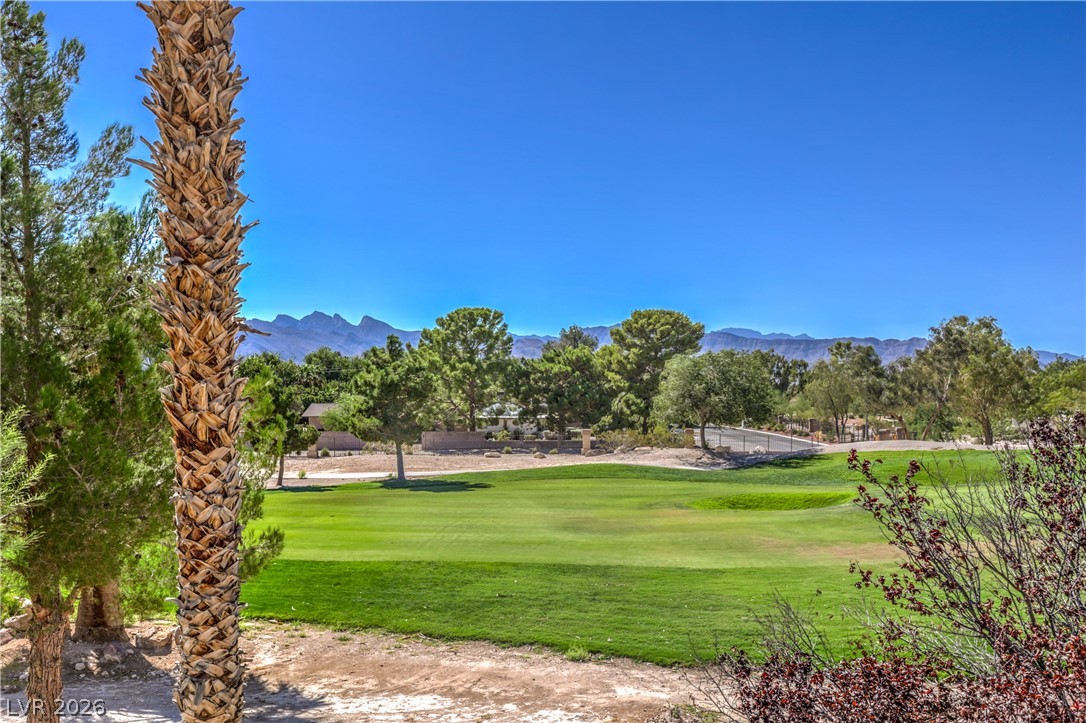 5152 Forest Oaks Drive
