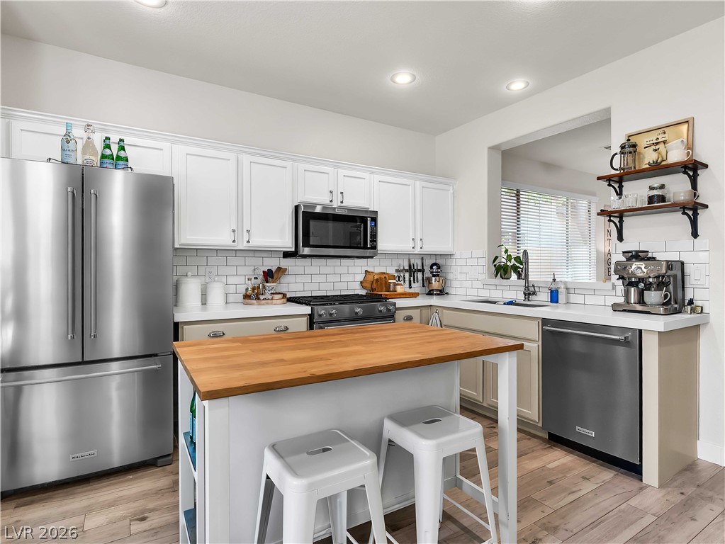 5910 Vintage Garden Court