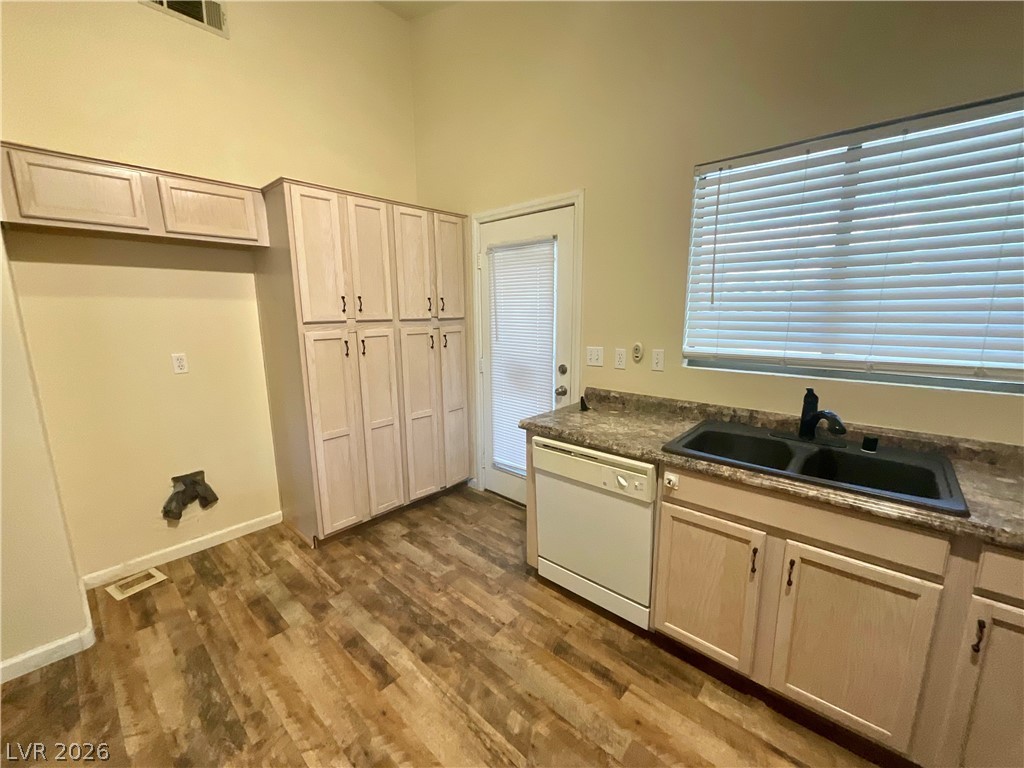 4604 Possum Berry Lane