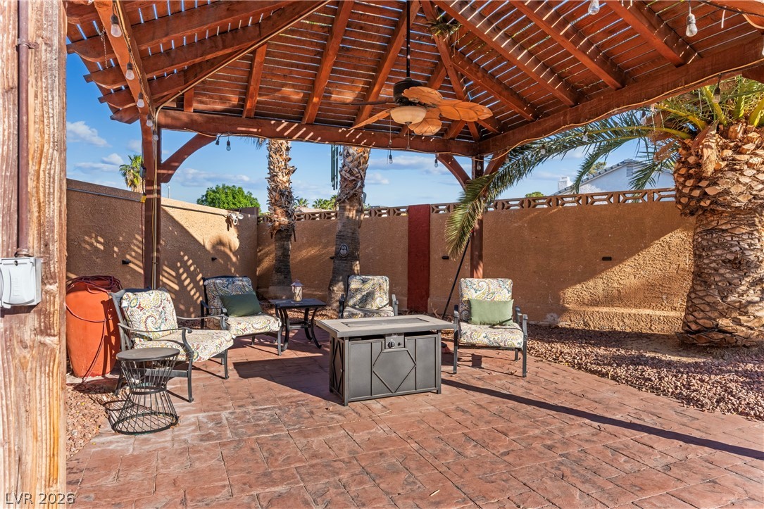 150 Drifting Sand Court