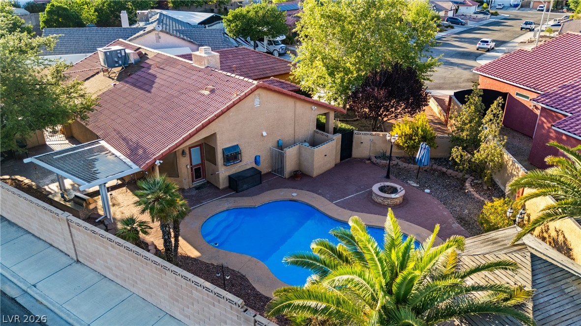 150 Drifting Sand Court