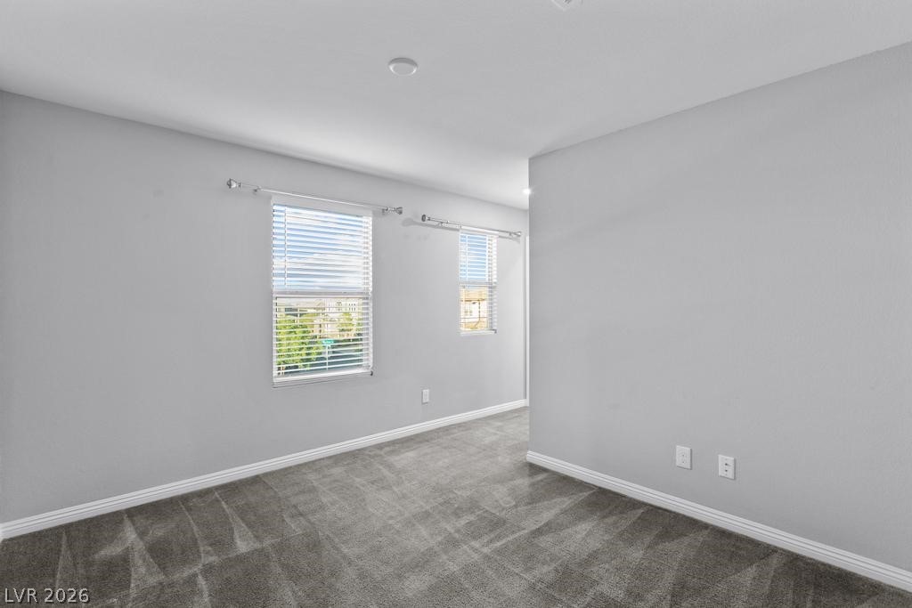909 Riverlawn Place