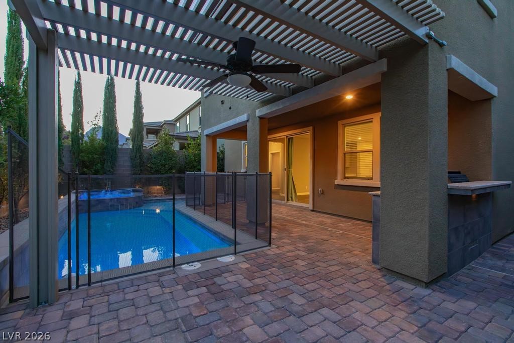 909 Riverlawn Place