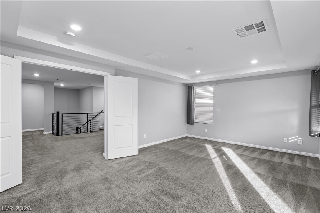 909 Riverlawn Place