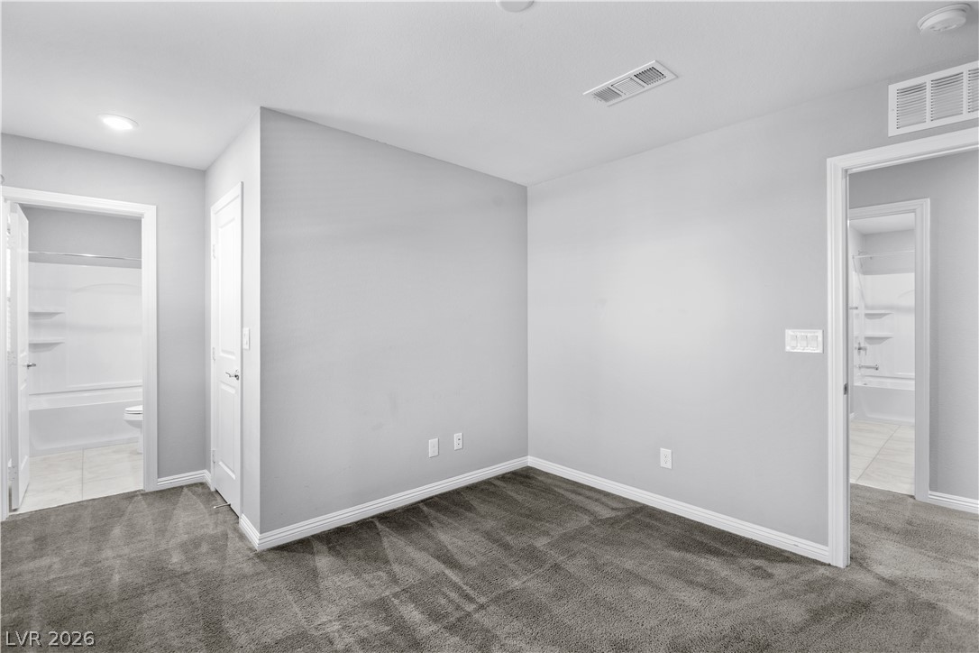 909 Riverlawn Place