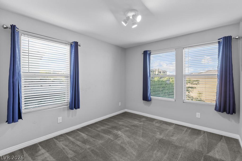 909 Riverlawn Place