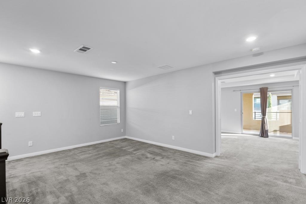 909 Riverlawn Place