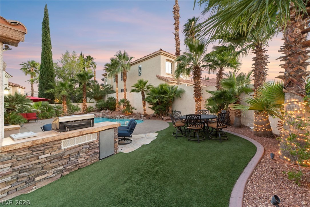 1401 Palantine Hill Drive