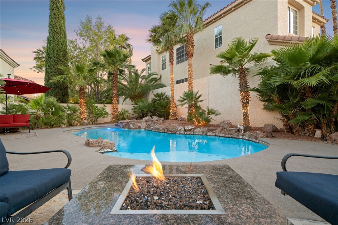 1401 Palantine Hill Drive