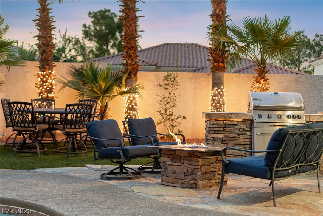 1401 Palantine Hill Drive