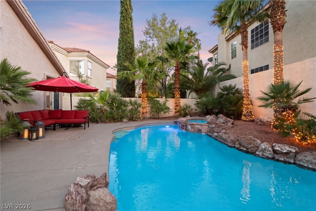 1401 Palantine Hill Drive
