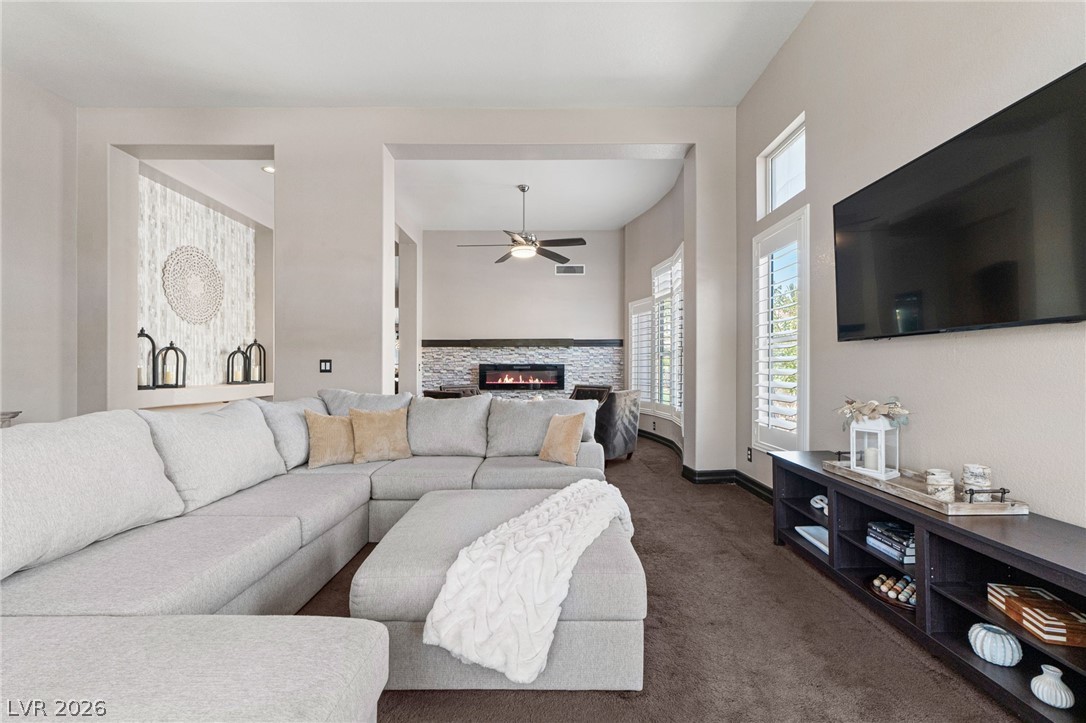 1401 Palantine Hill Drive
