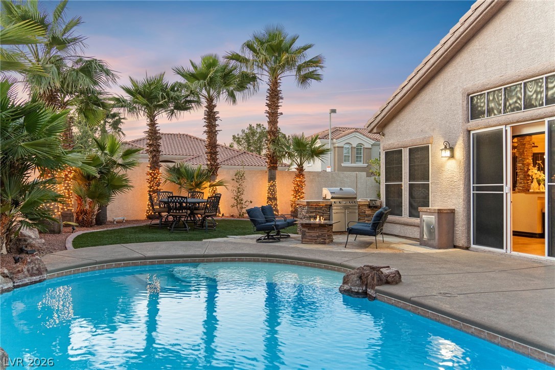 1401 Palantine Hill Drive