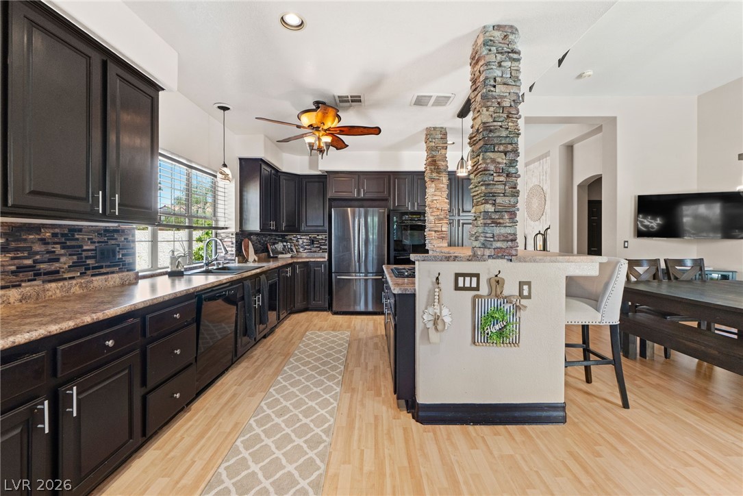 1401 Palantine Hill Drive