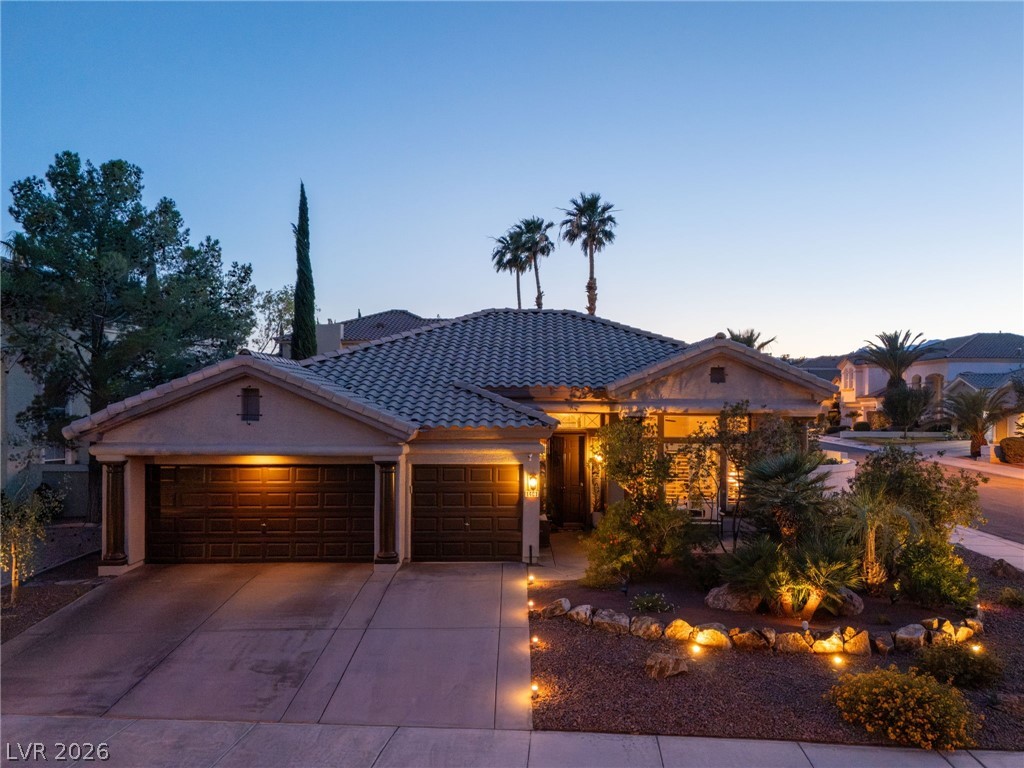 1401 Palantine Hill Drive