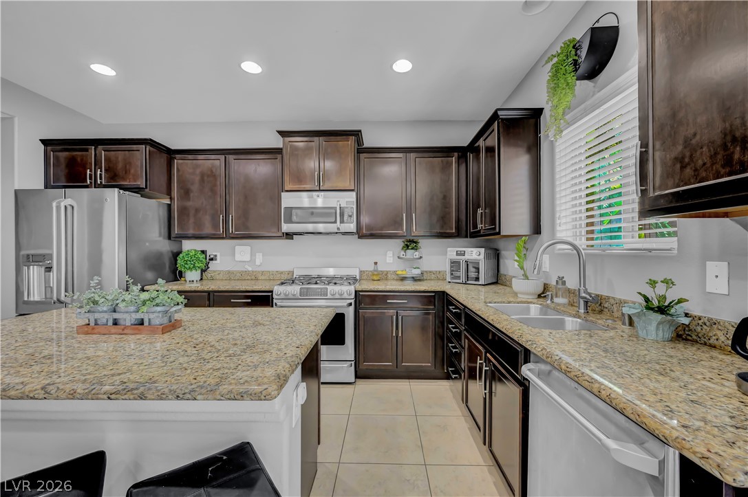 8083 Mosaic Sunrise Lane