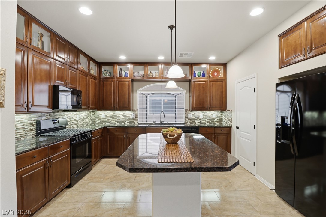 7258 Shannon Ridge Court