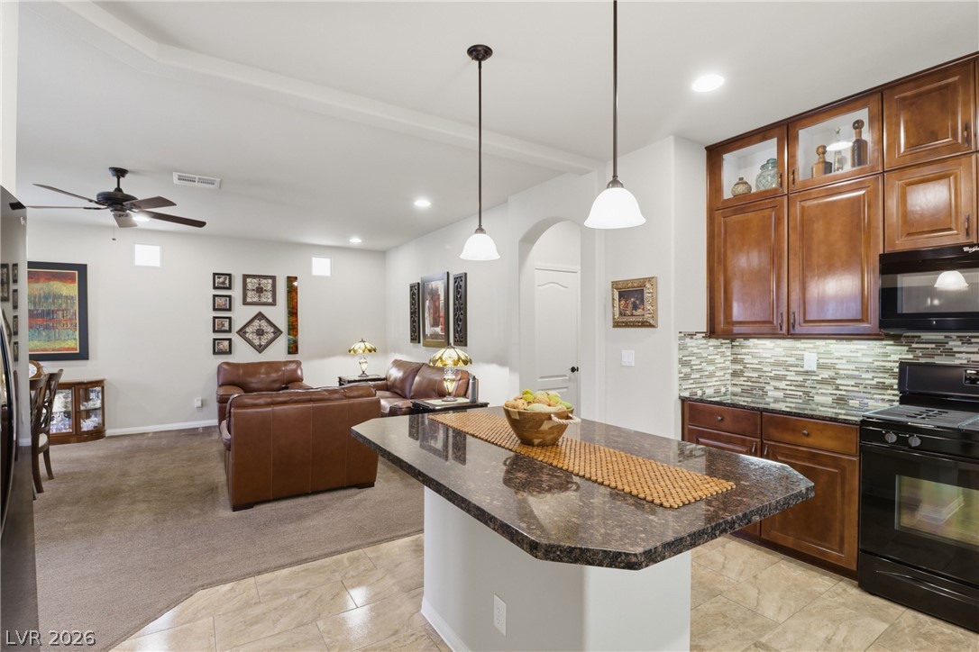 7258 Shannon Ridge Court