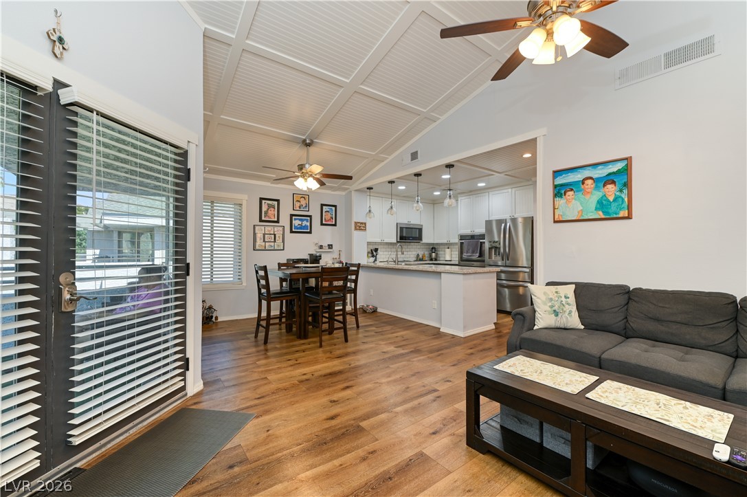 5515 Orchard Lane 5515