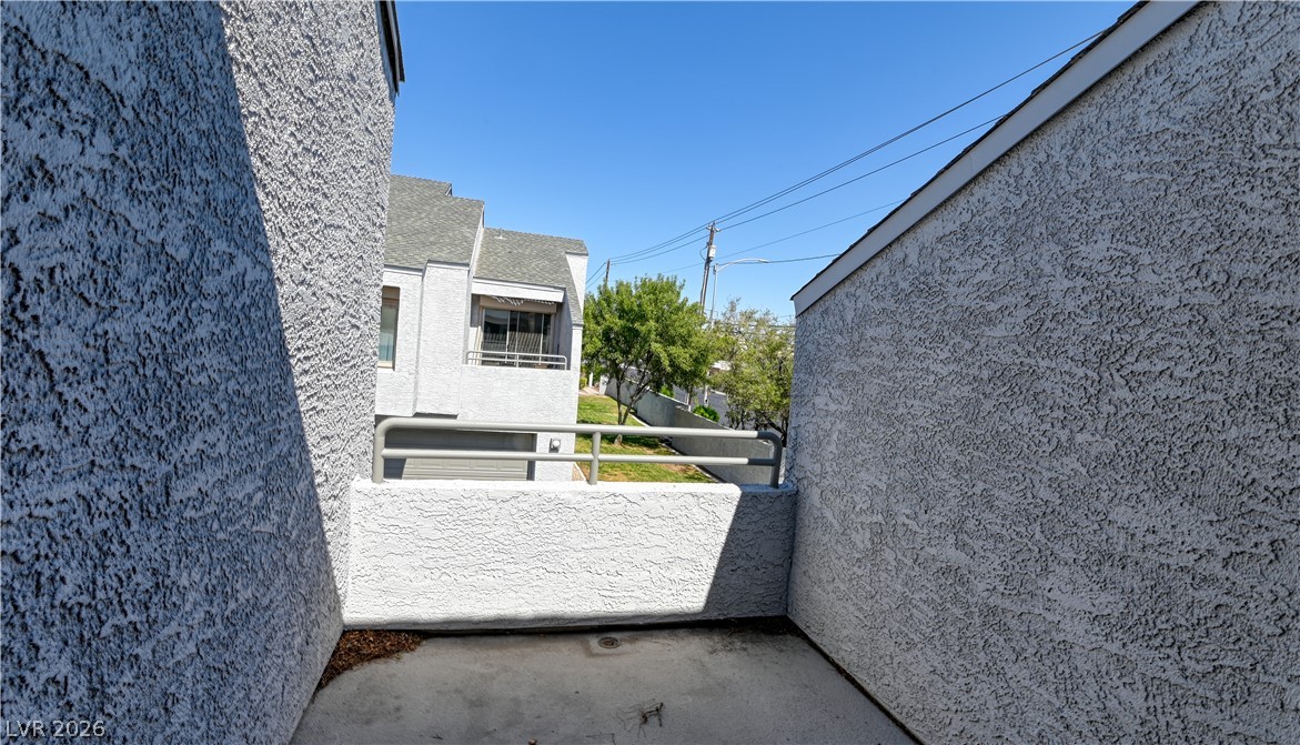 5515 Orchard Lane 5515