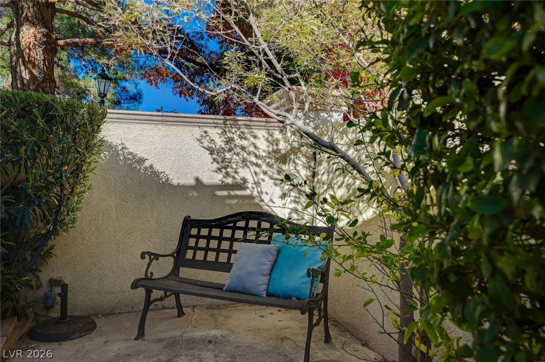 1808 STABLEGATE Avenue