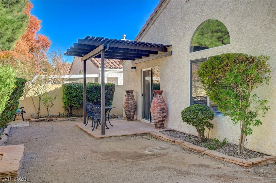 1808 STABLEGATE Avenue