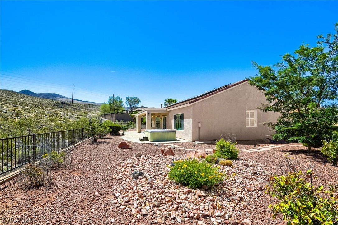 2090 Gunnison Place