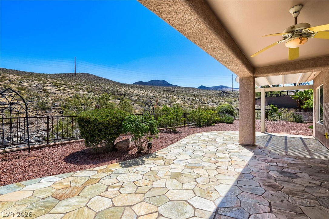 2090 Gunnison Place
