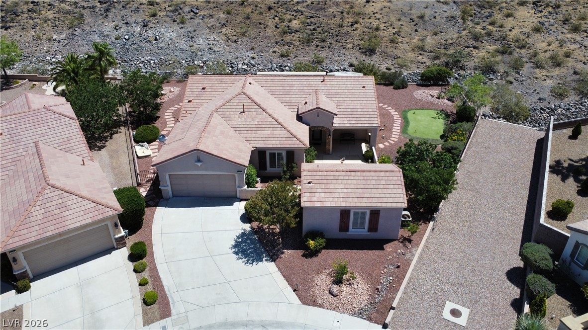 2090 Gunnison Place