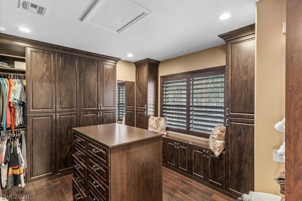 7 Larkside Court