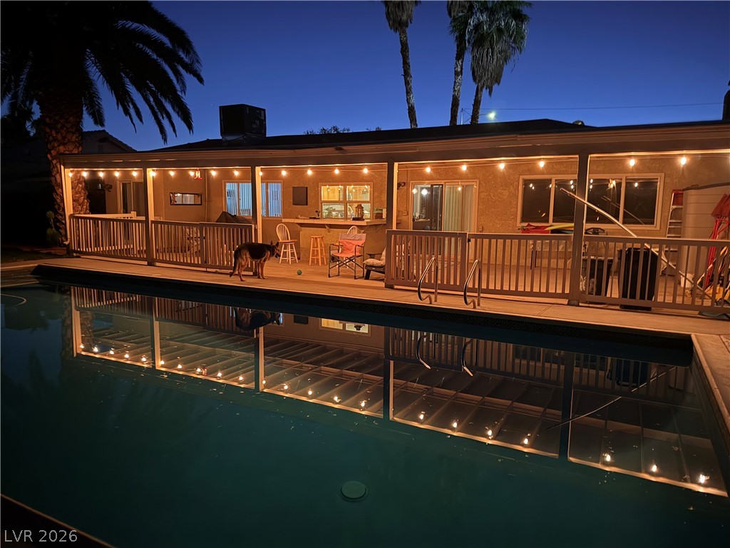 1916 Stonehaven Drive