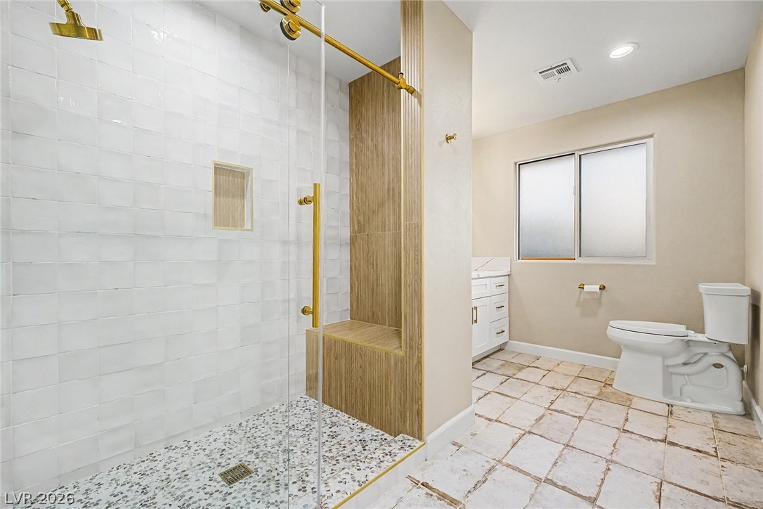 236 East Country Club Drive