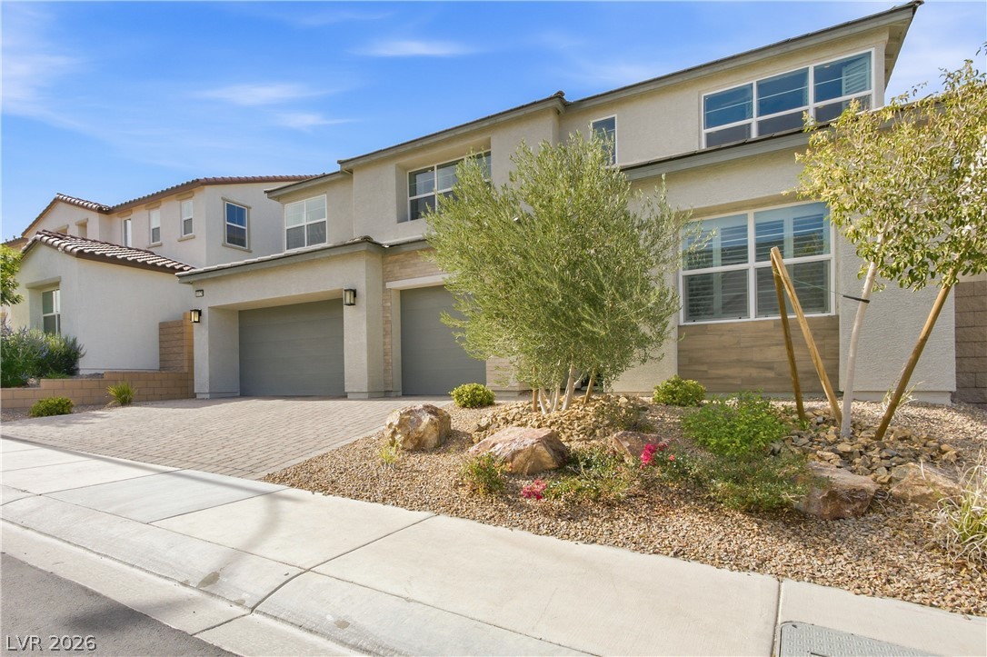 10178 Bismarck Palms Avenue