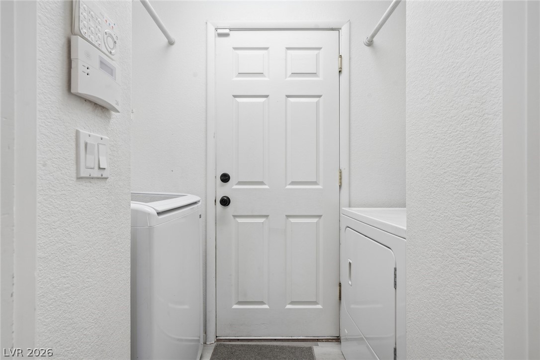 7630 Glorietta Bay Court
