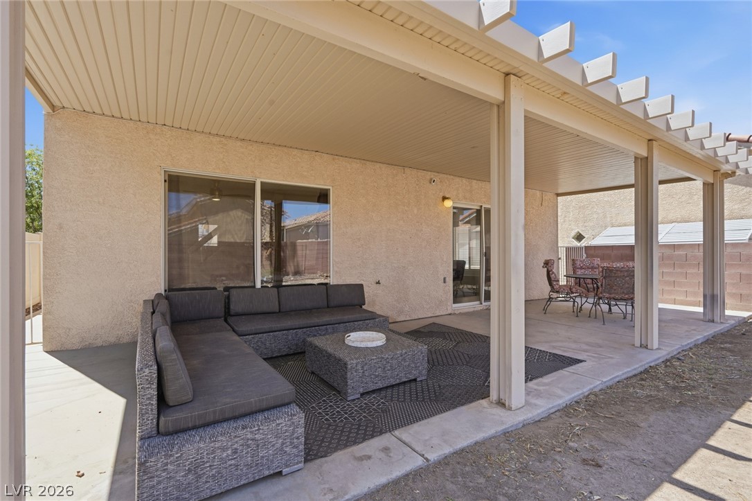 7630 Glorietta Bay Court