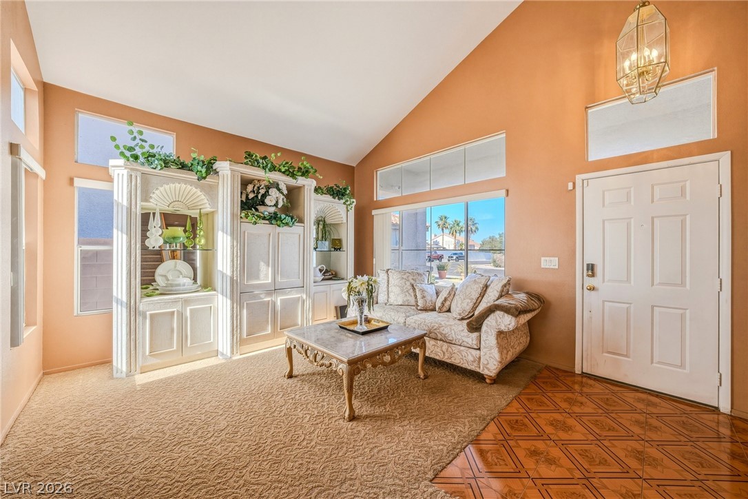 6115 Dawn View Lane