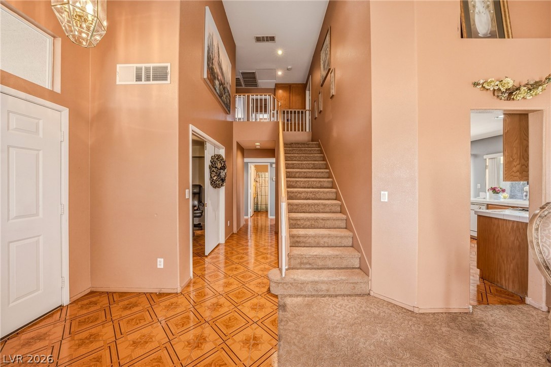 6115 Dawn View Lane