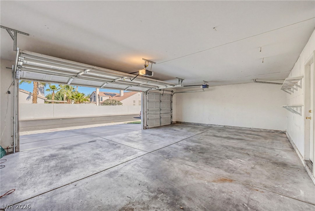 6115 Dawn View Lane